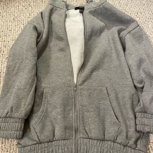 oversized zip up hoodie